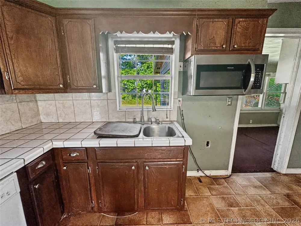 202 National Boulevard Fort Gibson, OK 74434