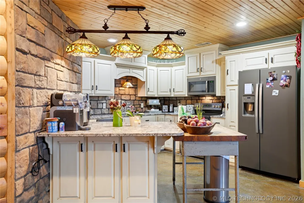 448622 E 978 ROAD Vian, OK 74962