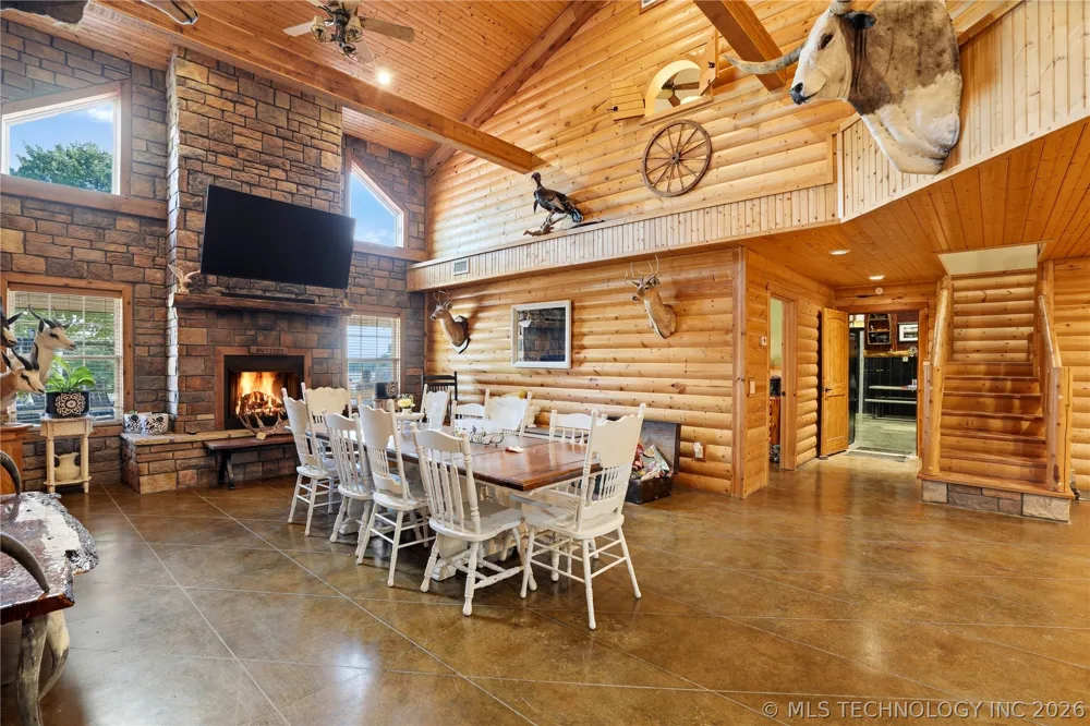 448622 E 978 ROAD Vian, OK 74962