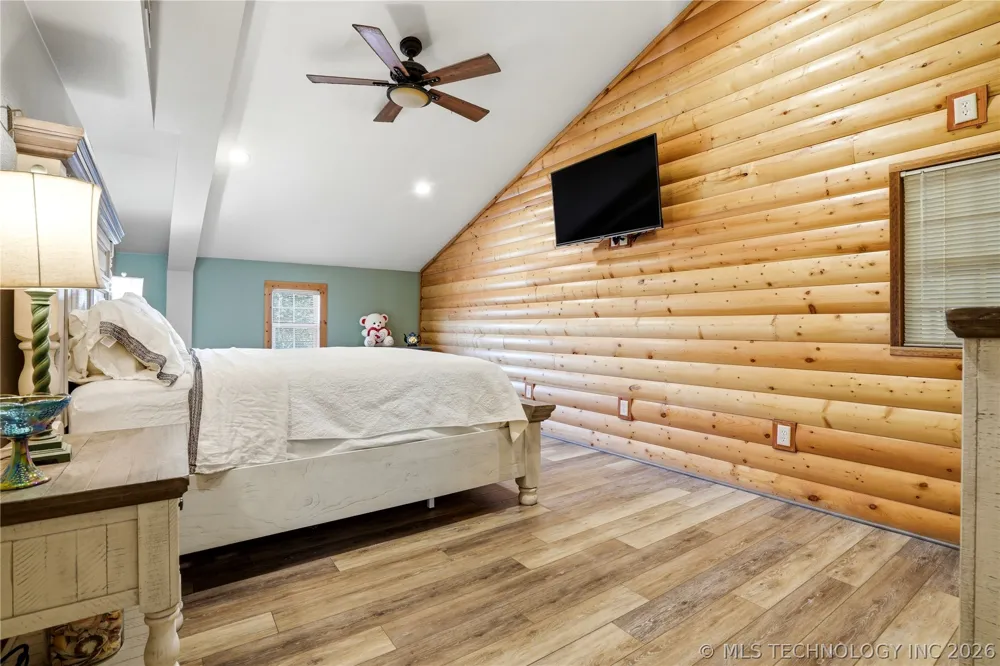 448622 E 978 ROAD Vian, OK 74962