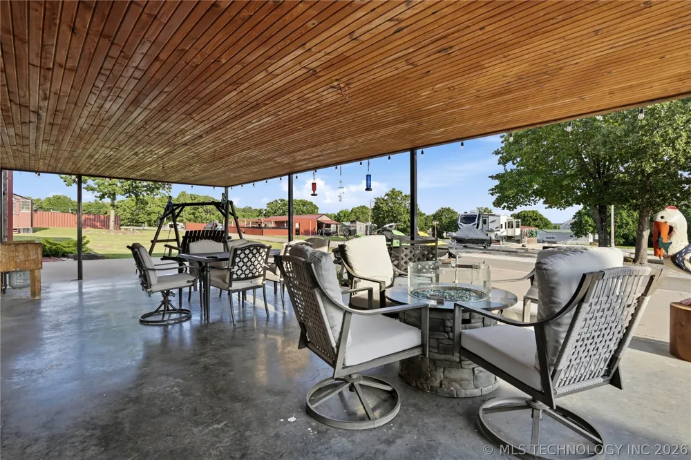 448622 E 978 ROAD Vian, OK 74962