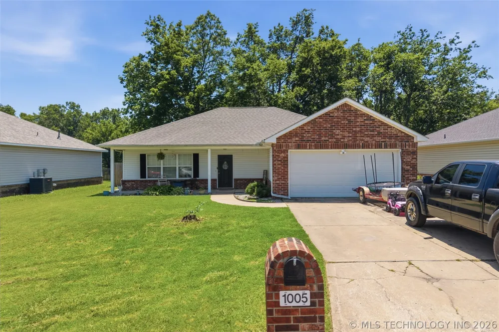 1005 W 21st Street Claremore, OK 74017