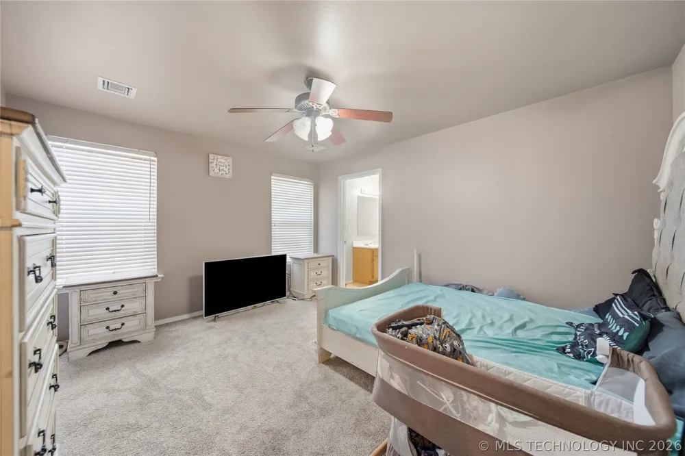 1005 W 21st Street Claremore, OK 74017