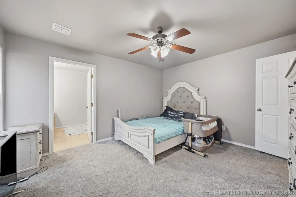 1005 W 21st Street Claremore, OK 74017
