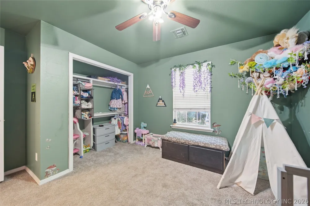 1005 W 21st Street Claremore, OK 74017