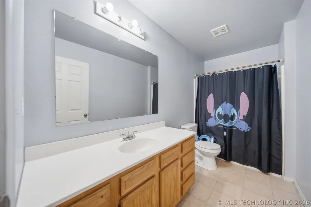 1005 W 21st Street Claremore, OK 74017