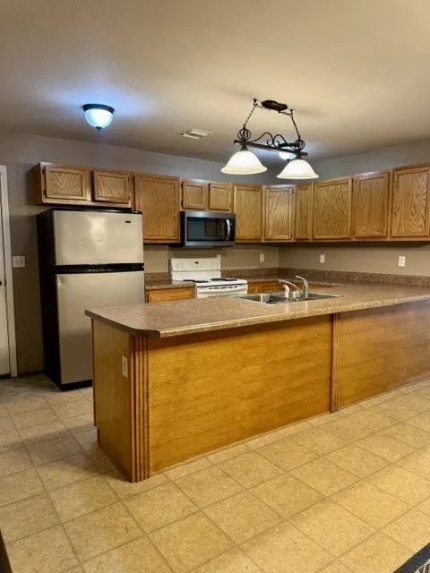 1005 W 21st Street Claremore, OK 74017