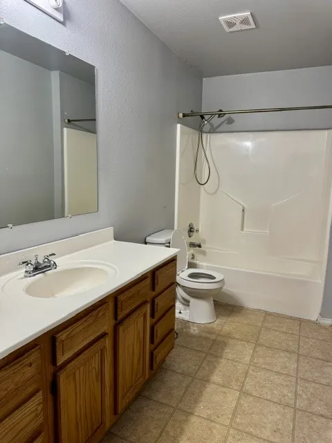 1005 W 21st Street Claremore, OK 74017