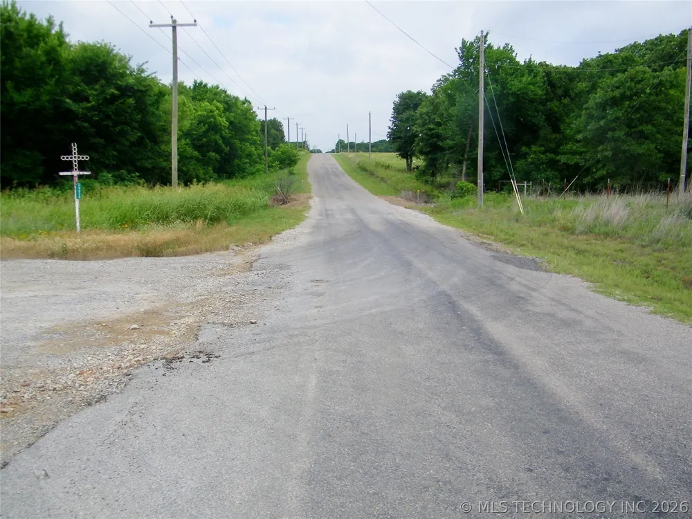 24148 E County Road 1670 Elmore City, OK 73433