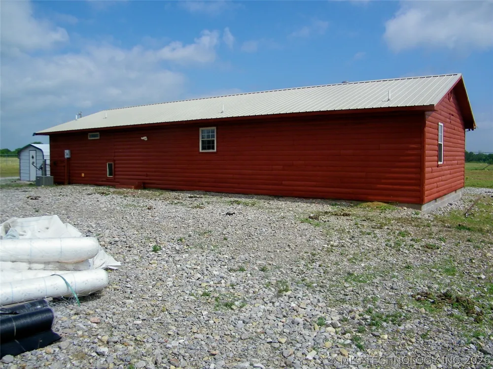 24148 E County Road 1670 Elmore City, OK 73433