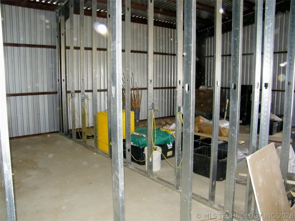 24148 E County Road 1670 Elmore City, OK 73433