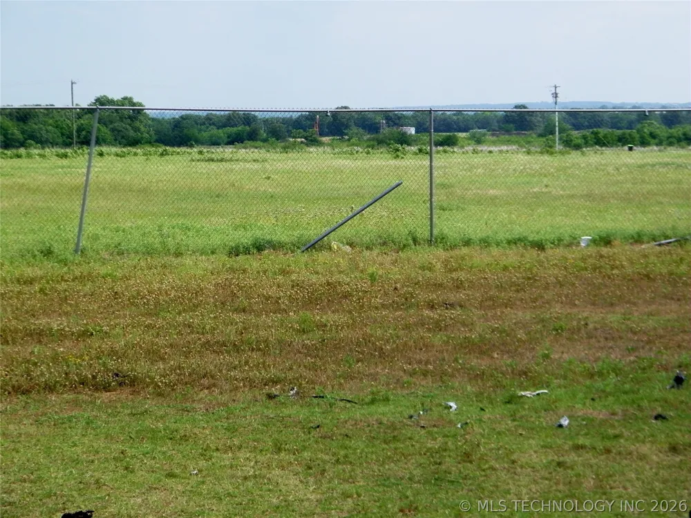 24148 E County Road 1670 Elmore City, OK 73433