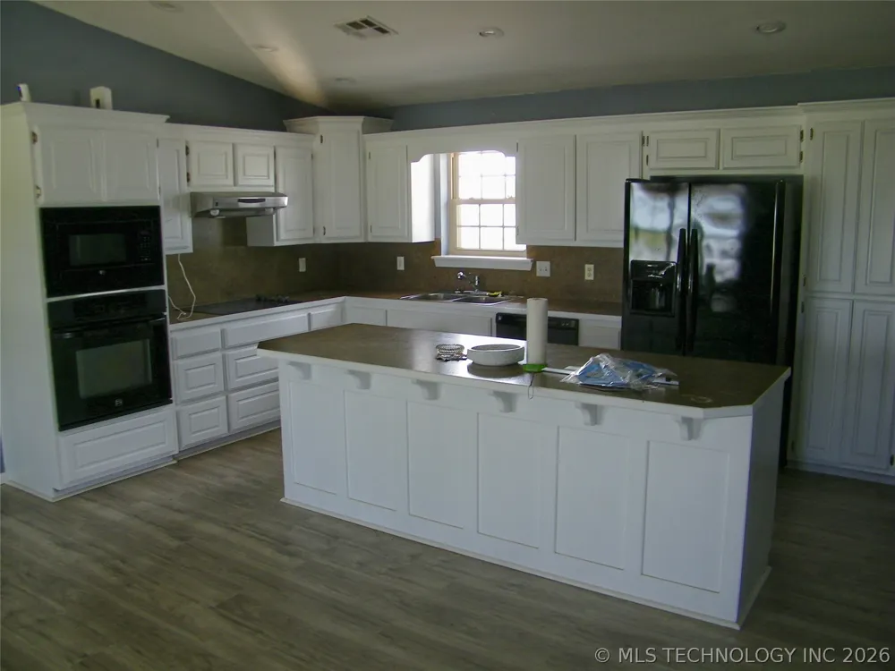 24148 E County Road 1670 Elmore City, OK 73433