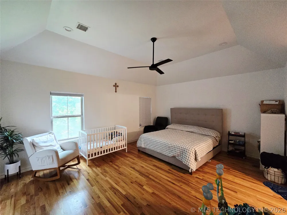 1715 W Blue Starr Drive Claremore, OK 74017