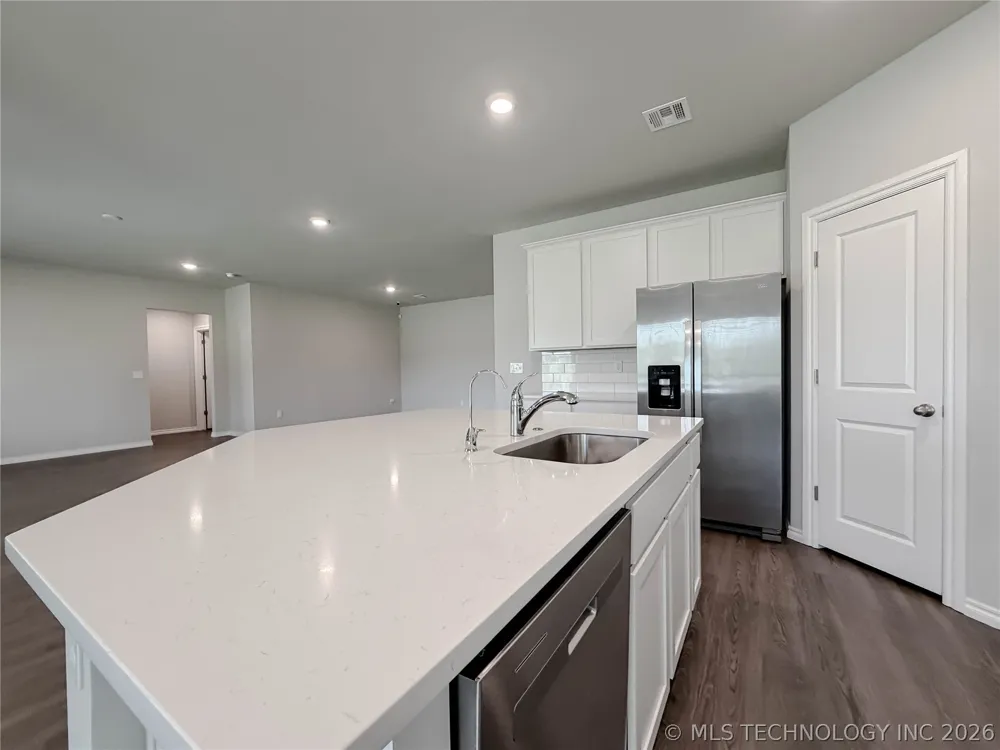 1507 Bluestem Drive Bartlesville, OK 74006
