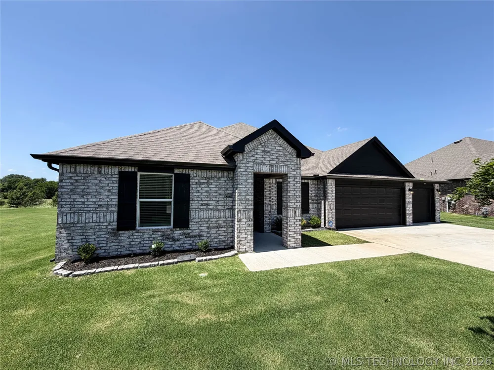 1507 Bluestem Drive Bartlesville, OK 74006