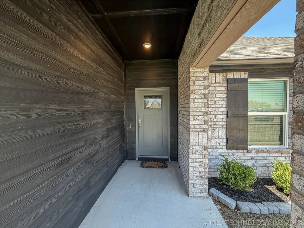 1507 Bluestem Drive Bartlesville, OK 74006