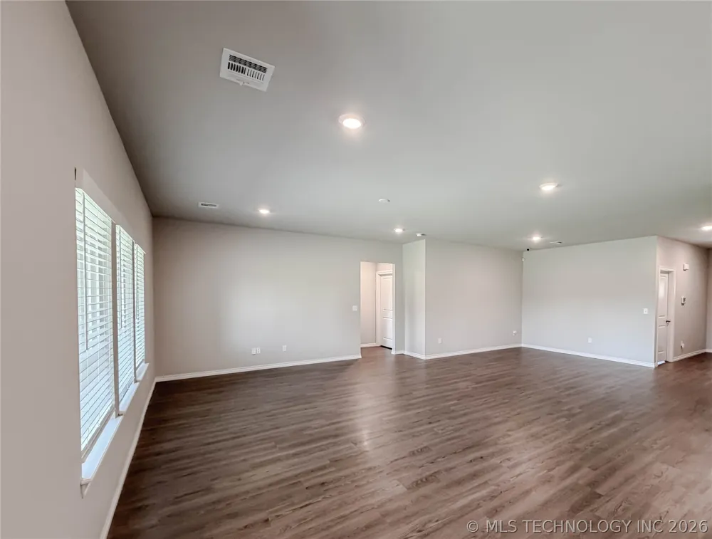 1507 Bluestem Drive Bartlesville, OK 74006