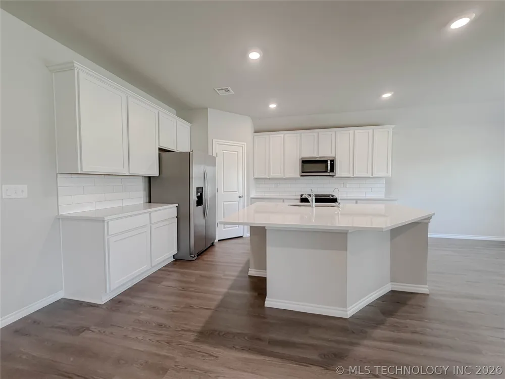 1507 Bluestem Drive Bartlesville, OK 74006