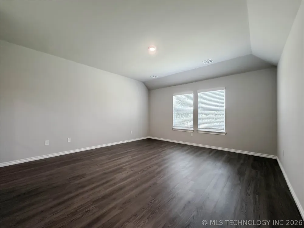 1507 Bluestem Drive Bartlesville, OK 74006