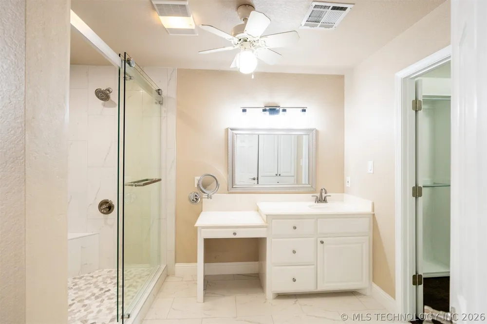 5353 Stonebriar Durant, OK 74701