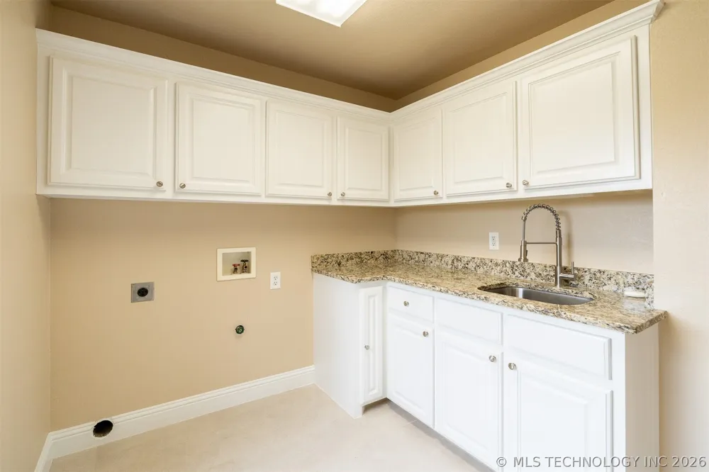 5353 Stonebriar Durant, OK 74701