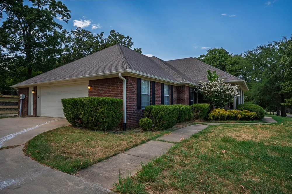 5353 Stonebriar Durant, OK 74701