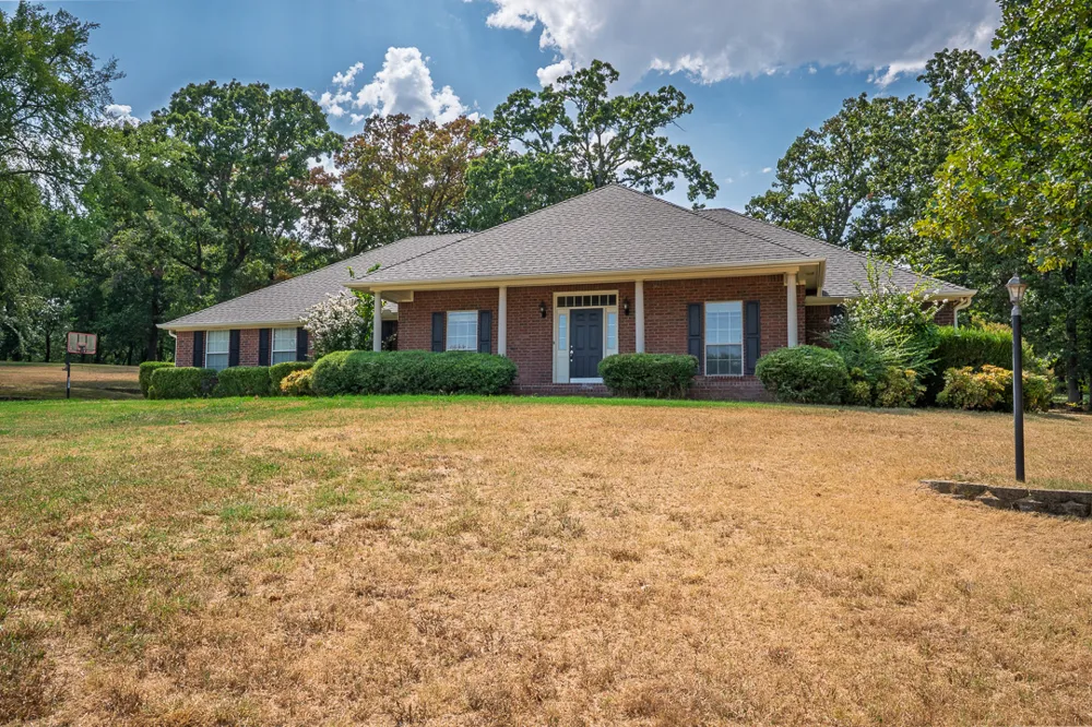 5353 Stonebriar Durant, OK 74701