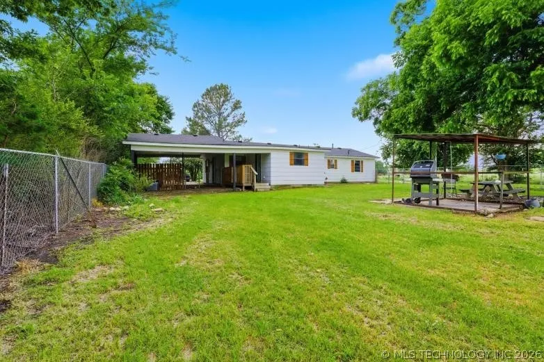 15760 County Road 1590 Ada, OK 74820