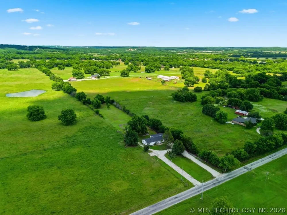 15760 County Road 1590 Ada, OK 74820