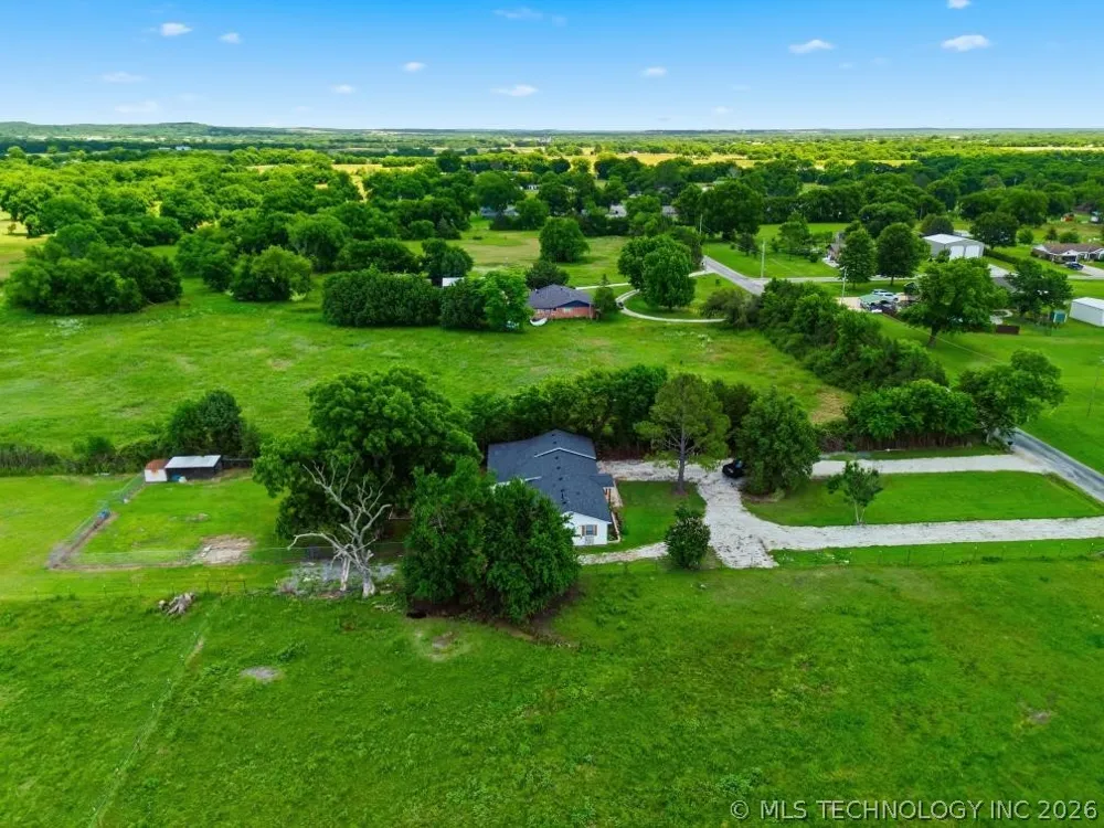 15760 County Road 1590 Ada, OK 74820