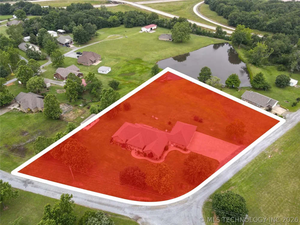 124 Walnut Ridge Eufaula, OK 74432