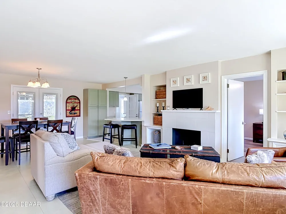 1621 Oleander Avenue Daytona Beach, FL 32118