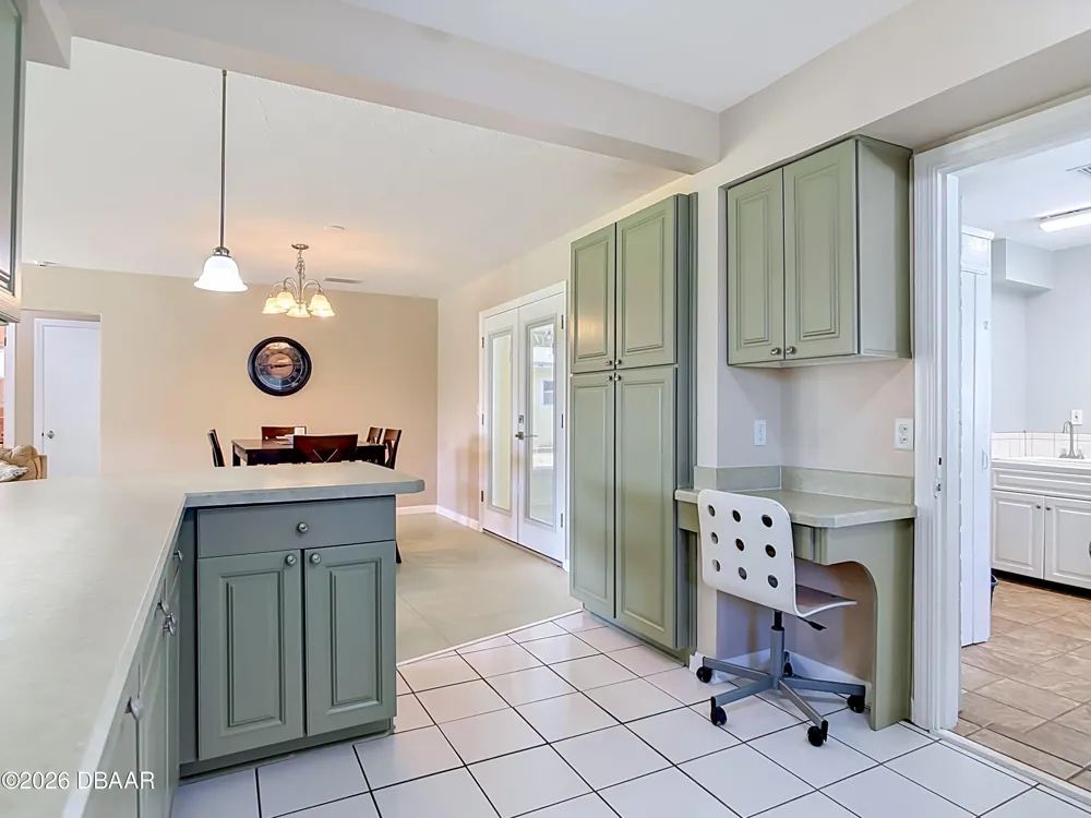 1621 Oleander Avenue Daytona Beach, FL 32118