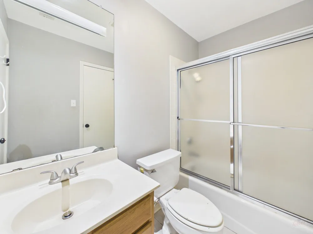 2409 Leon Street #201 Austin, TX 78705