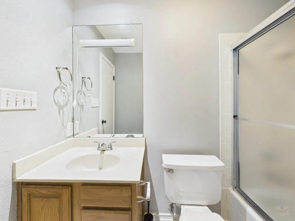 2409 Leon Street #201 Austin, TX 78705
