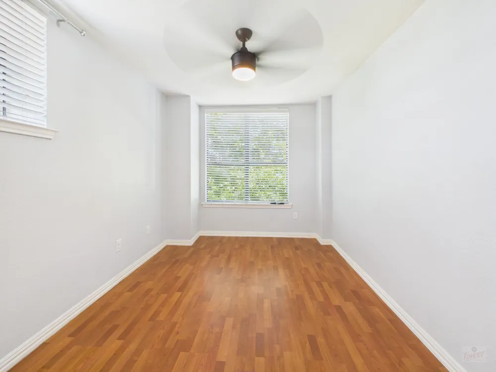 2409 Leon Street #201 Austin, TX 78705