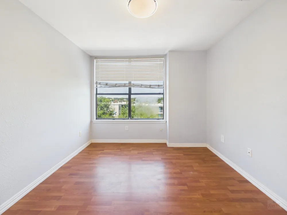 2409 Leon Street #201 Austin, TX 78705