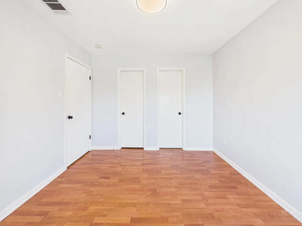 2409 Leon Street #201 Austin, TX 78705