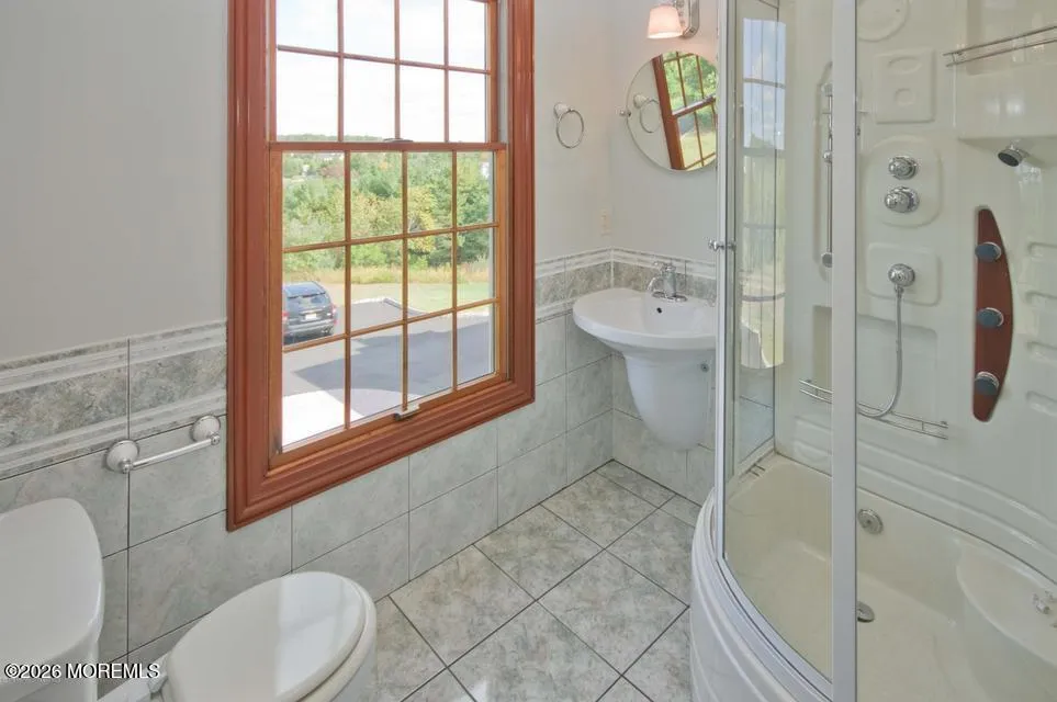 81 Potts Road Allentown, NJ 08501