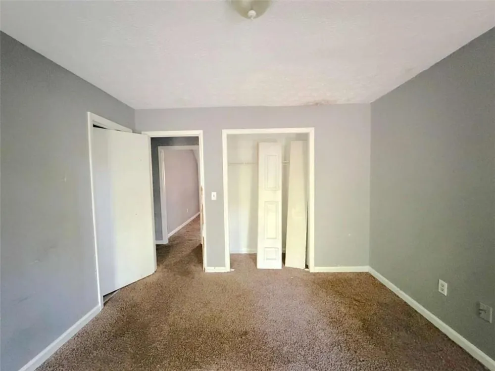 6859 S Lakewood Terrace S Douglasville, GA 30135