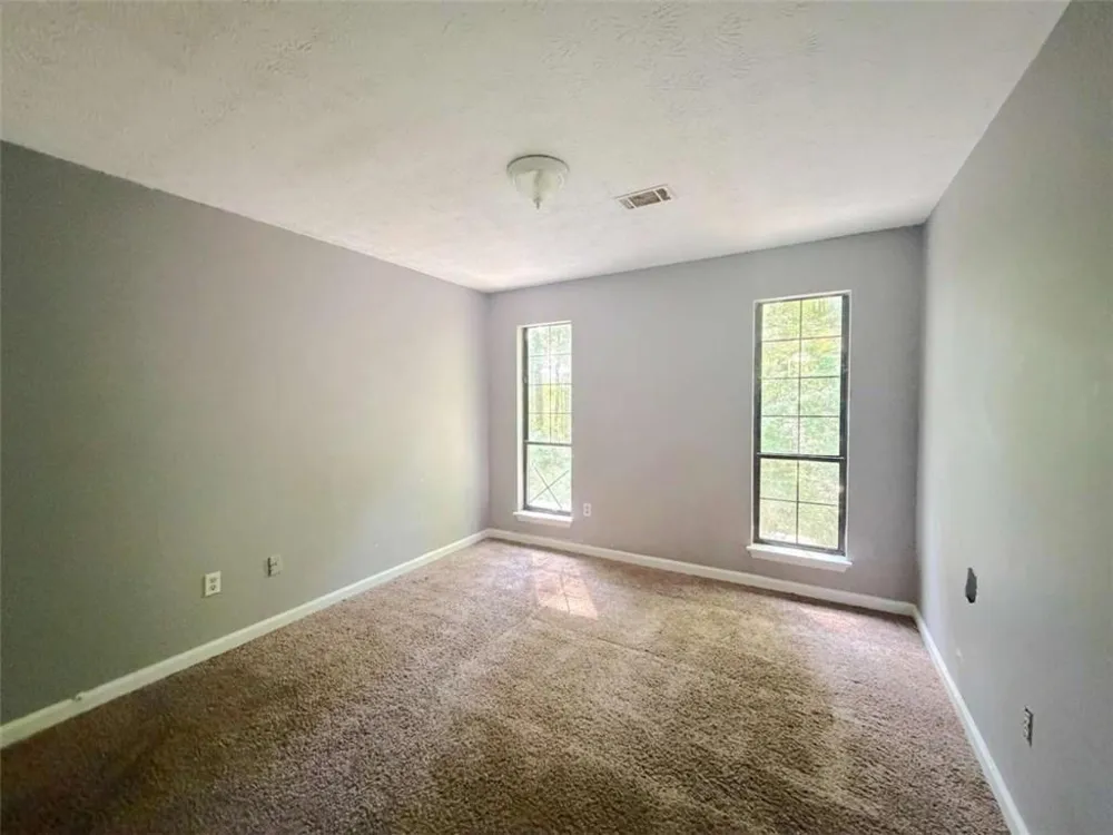 6859 S Lakewood Terrace S Douglasville, GA 30135