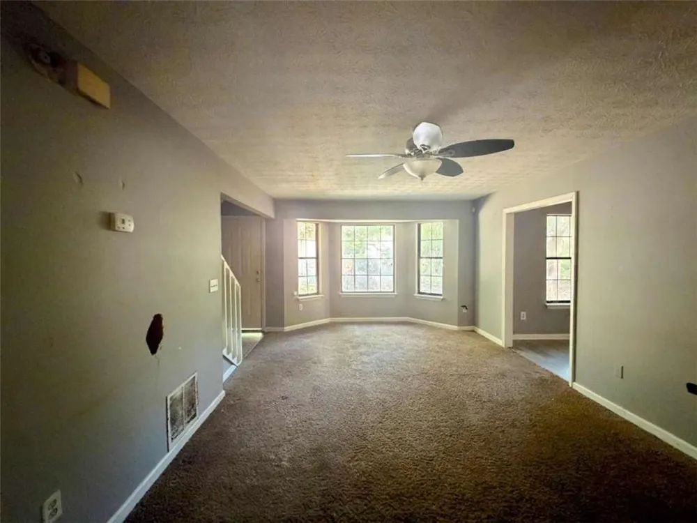 6859 S Lakewood Terrace S Douglasville, GA 30135