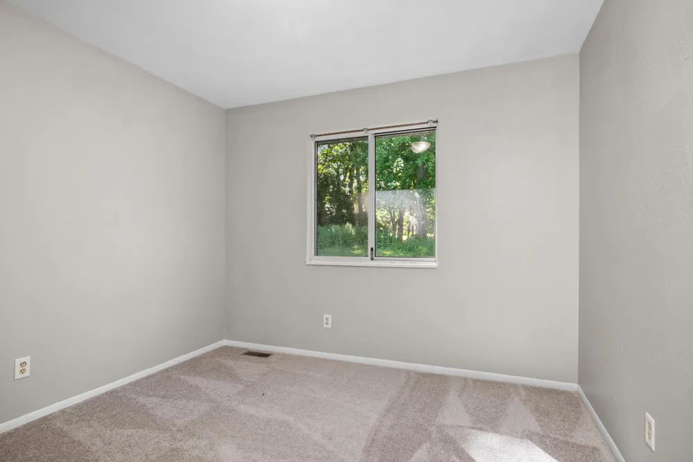 2955 Englewood Avenue SE Grand Rapids, MI 49508