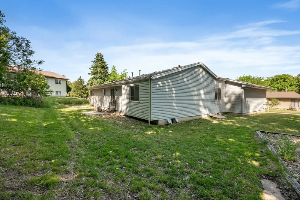2955 Englewood Avenue SE Grand Rapids, MI 49508