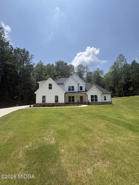 160 Rivers Edge Drive