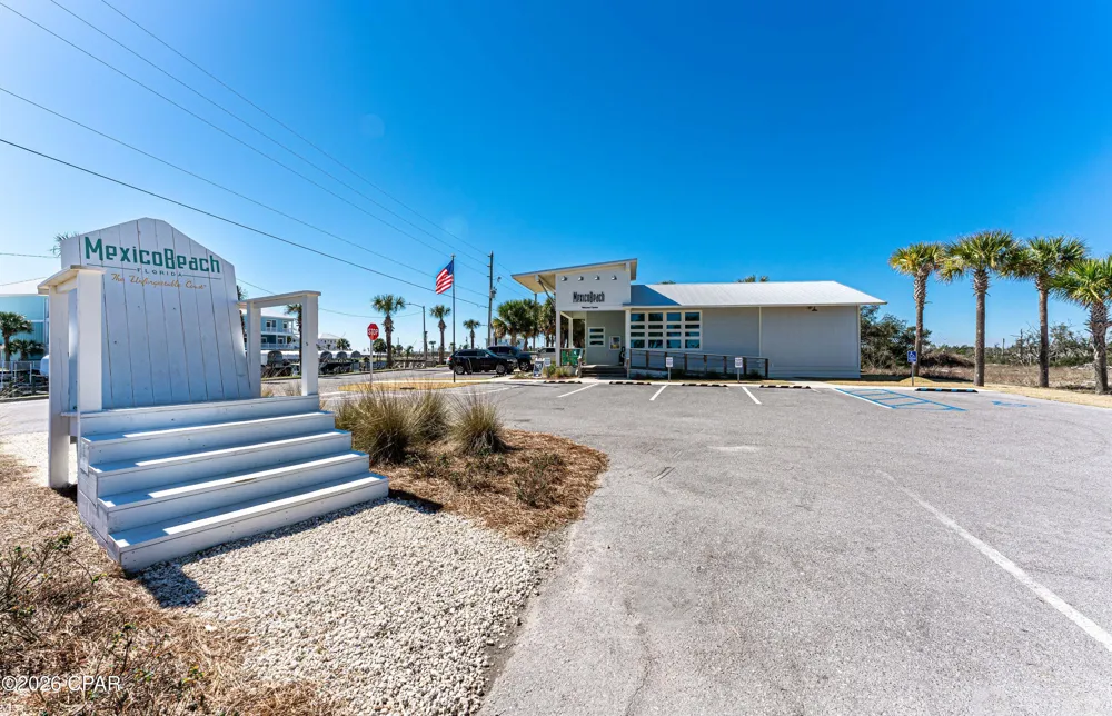 380 Salt Creek Lane Mexico Beach, FL 32456