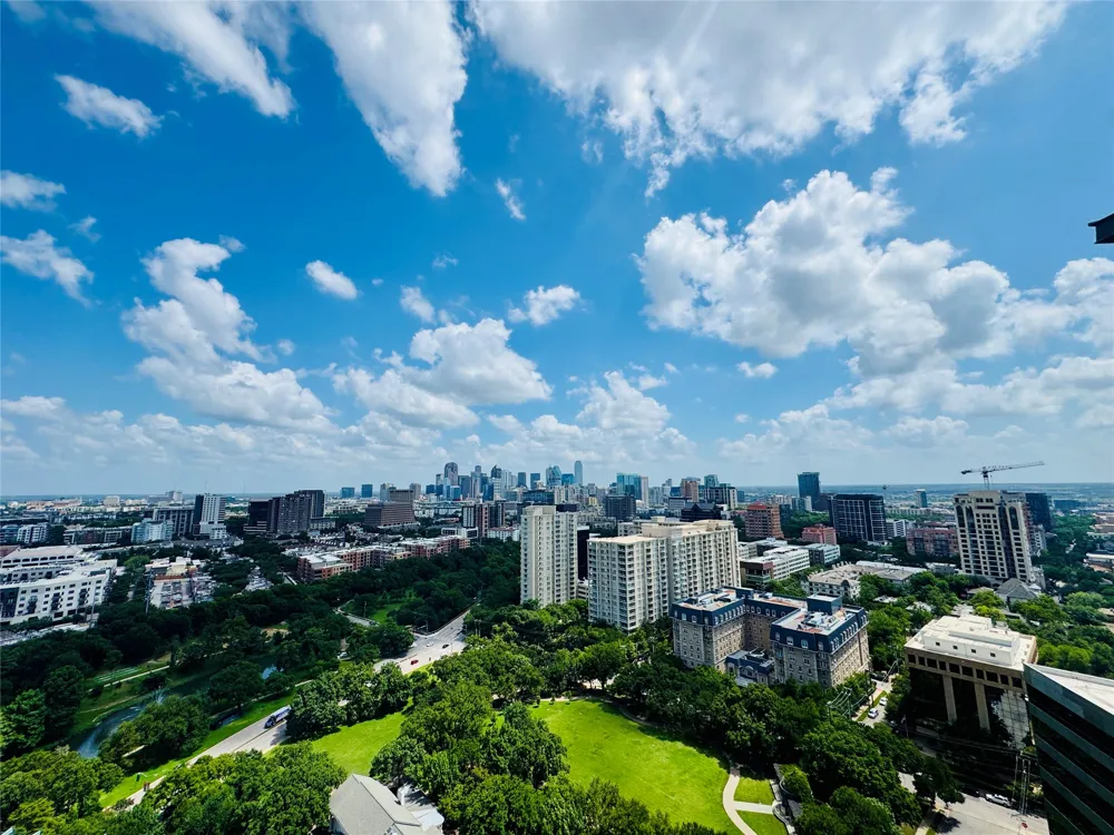 3401 Lee Parkway #1906 Dallas, TX 75219