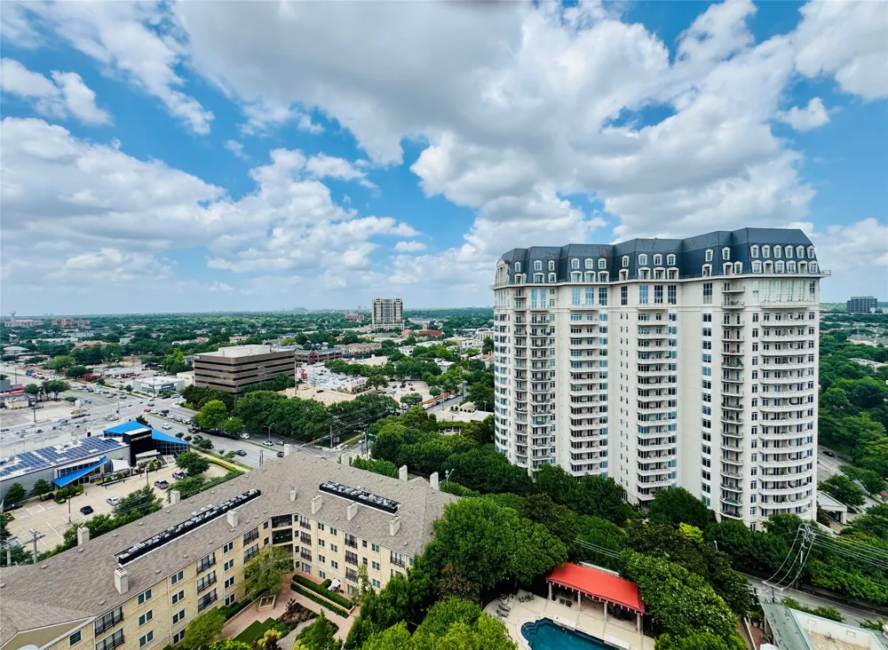 3401 Lee Parkway #1906 Dallas, TX 75219