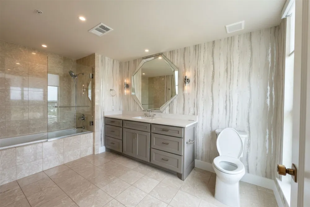 3401 Lee Parkway #1906 Dallas, TX 75219